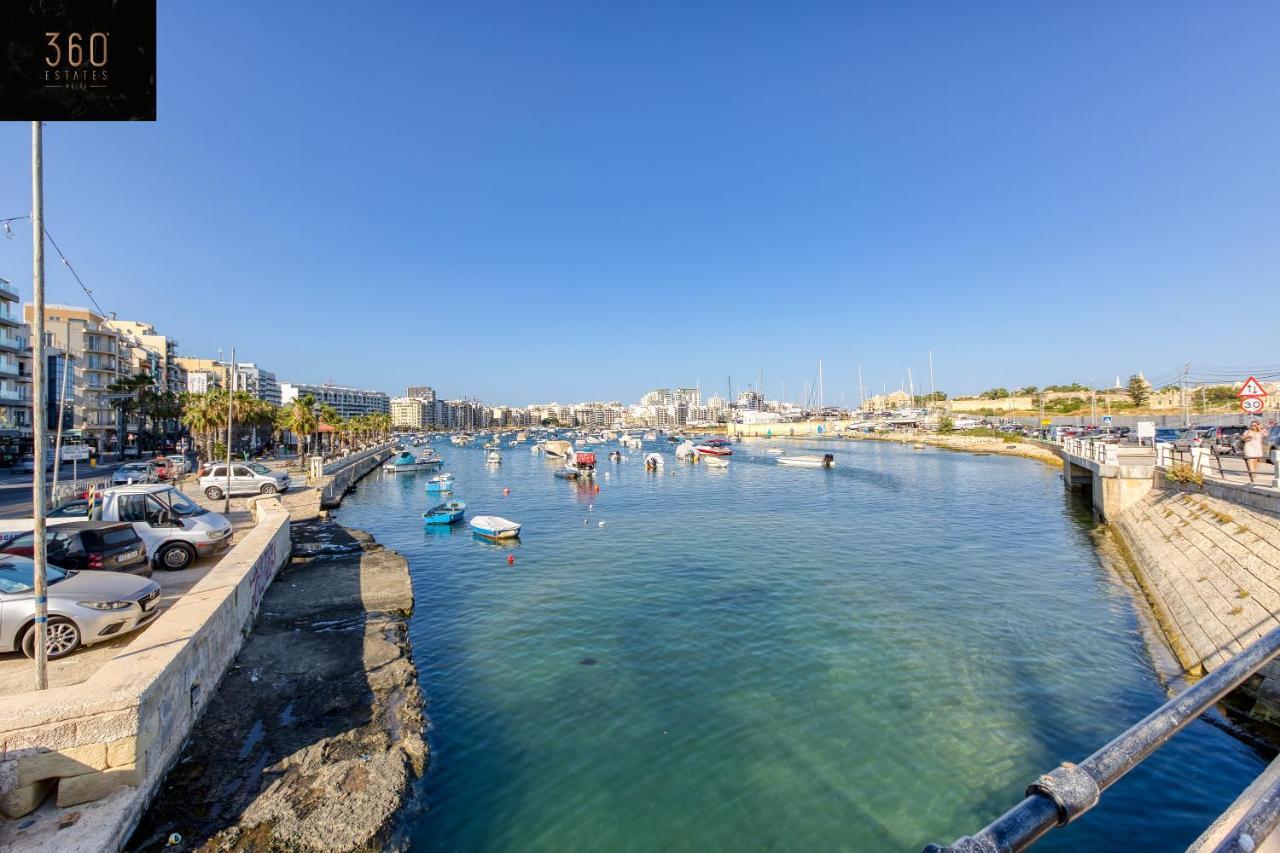 Gzira'S Seashore Stayaway Close To Manuel Island Exterior photo