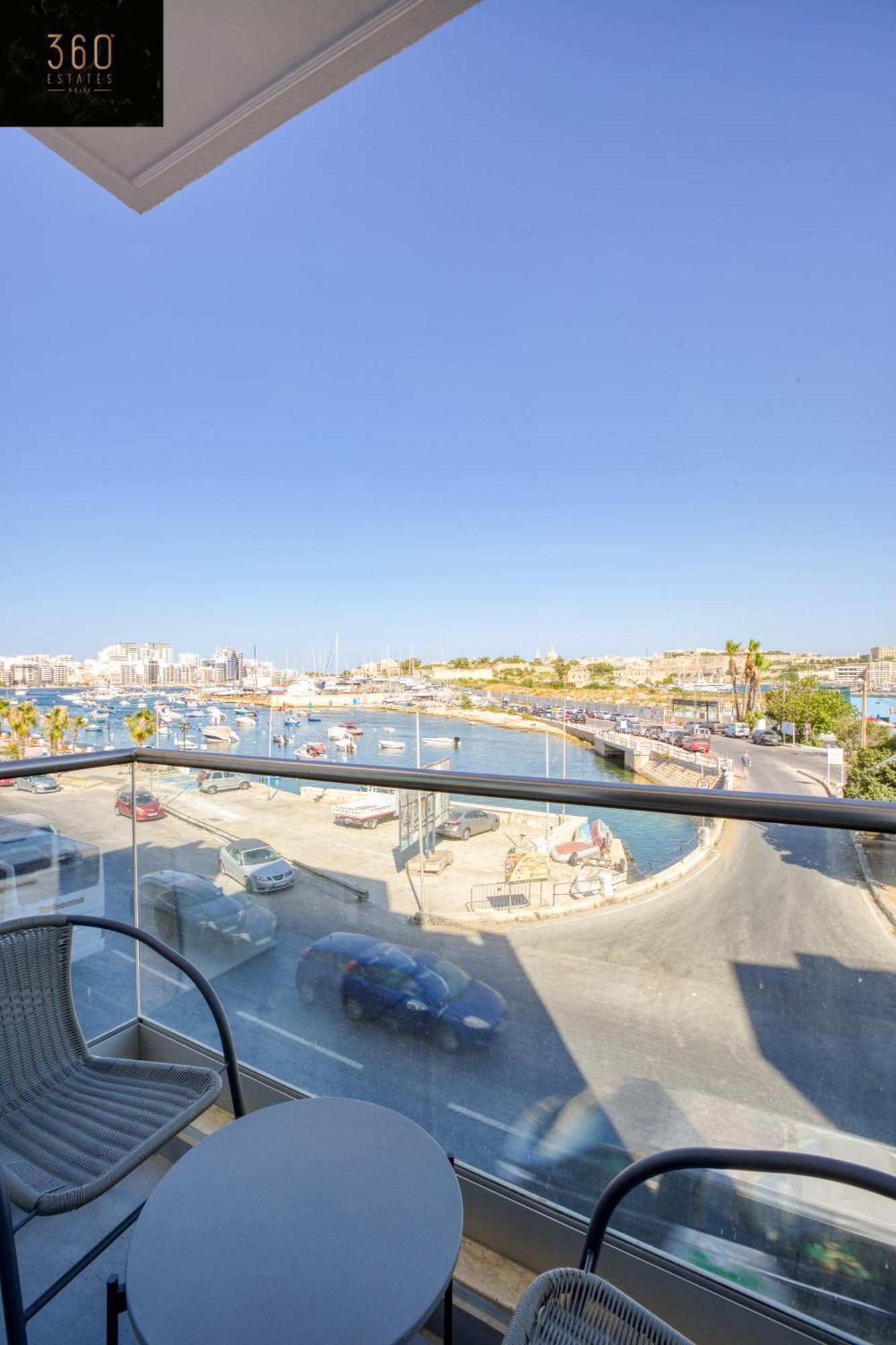 Gzira'S Seashore Stayaway Close To Manuel Island Exterior photo